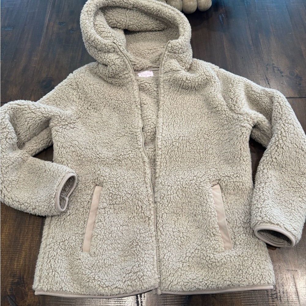 NWOT Pink Lily Womens Sherpa Jacket - Beige -Size Medium